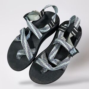 Chaco Women's‎ Z2 Classic Sandals Blue Woven Straps Size 7 Comfortable Walking